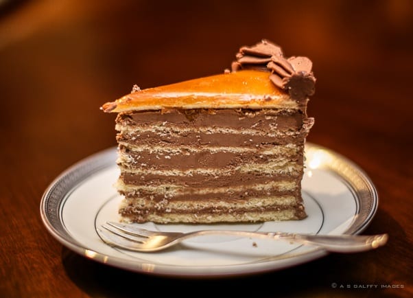 Dobos torta Hungarian dessert