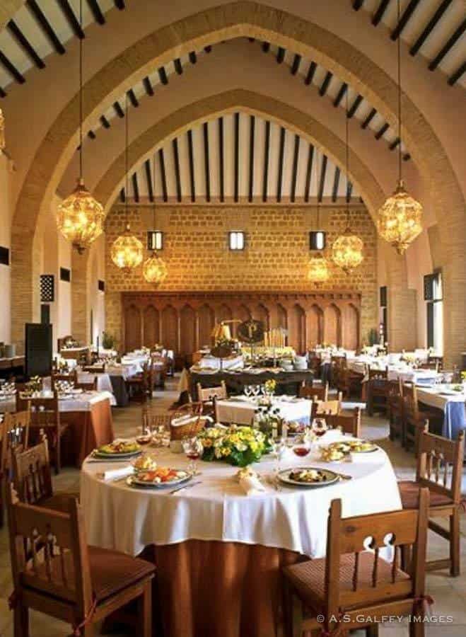 The dining room at Parador de Carmona