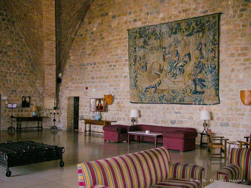 Parador de Jaen lobby