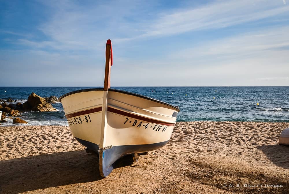 Fishing boat on Tossa de Mar beach