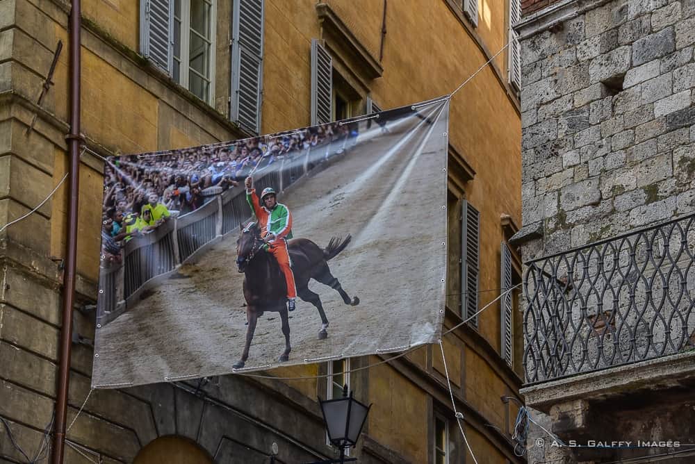 Canvas depicting Palio di Siena horse race