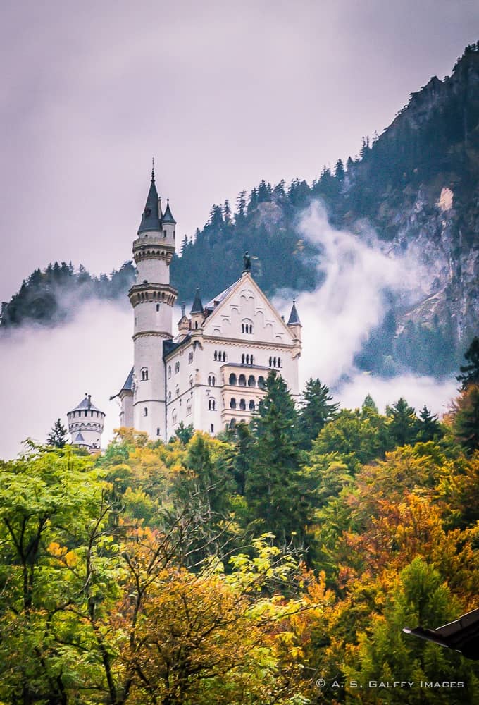 visiting Neuschwanstein Castle