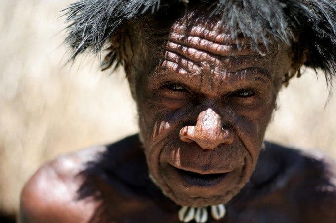 papua-old-man