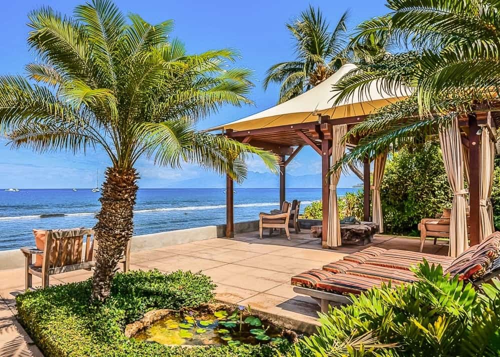 Romantic Maui getaway resort 