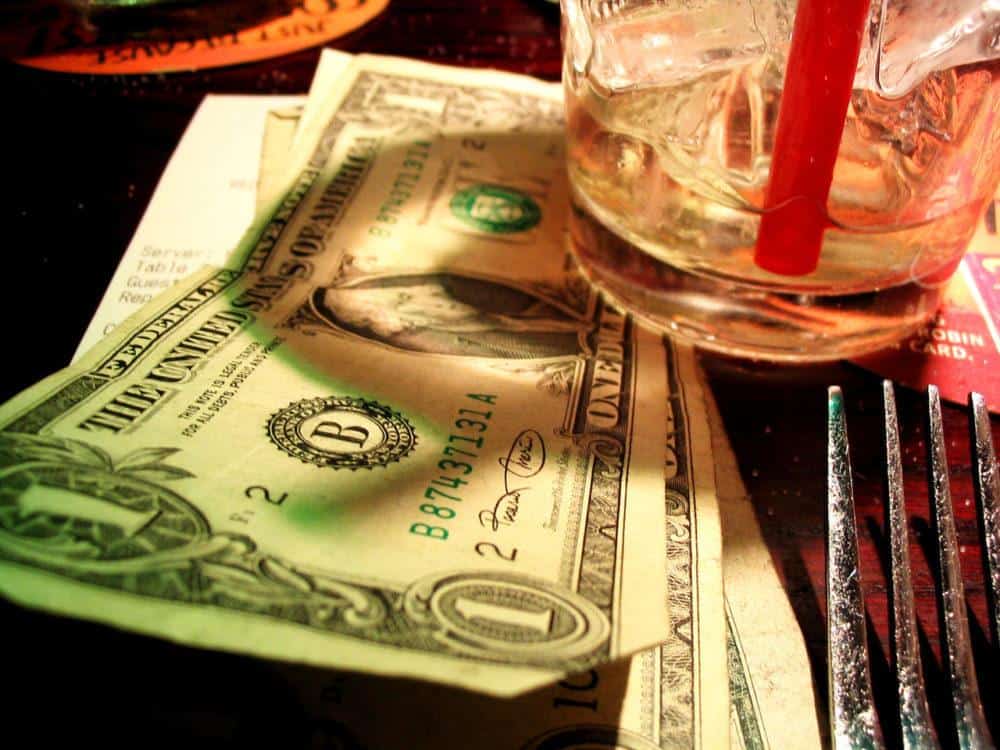 money left on the table for tipping in the USA