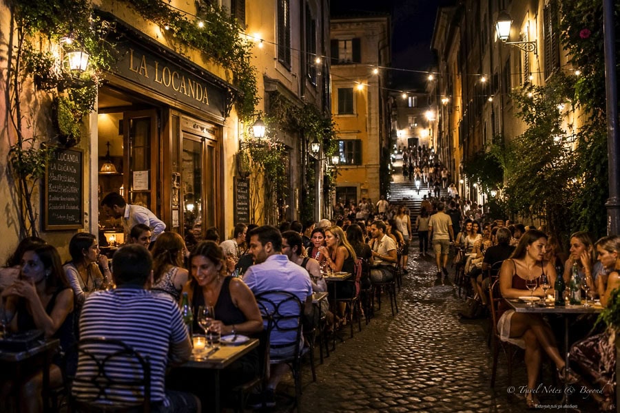 People in Europe eat dinner very late