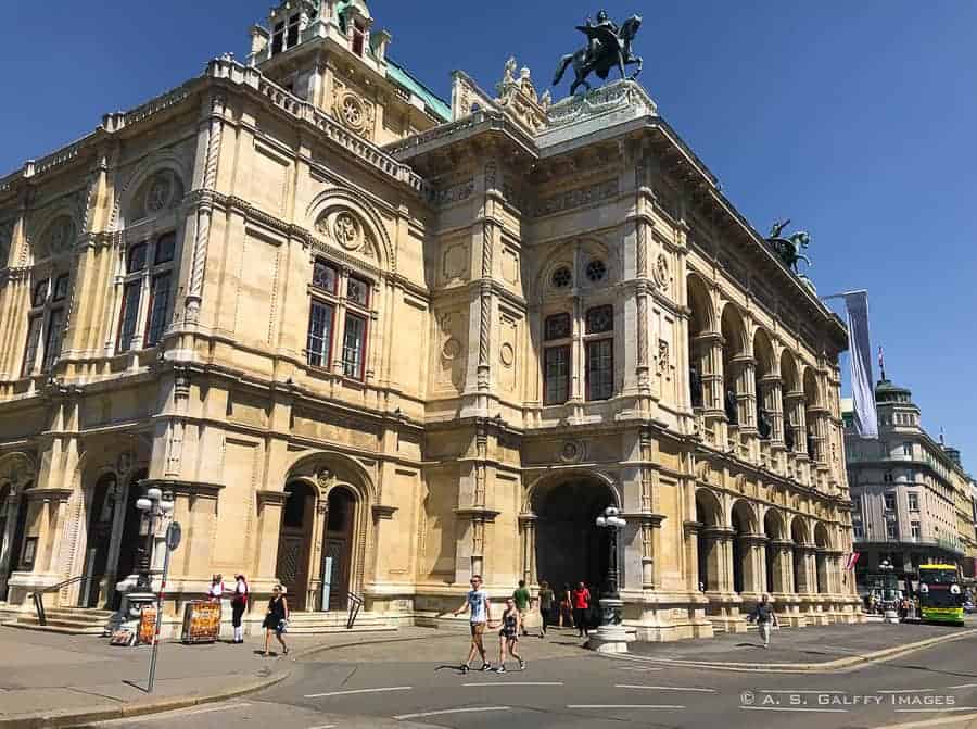 Opera House in Vienna