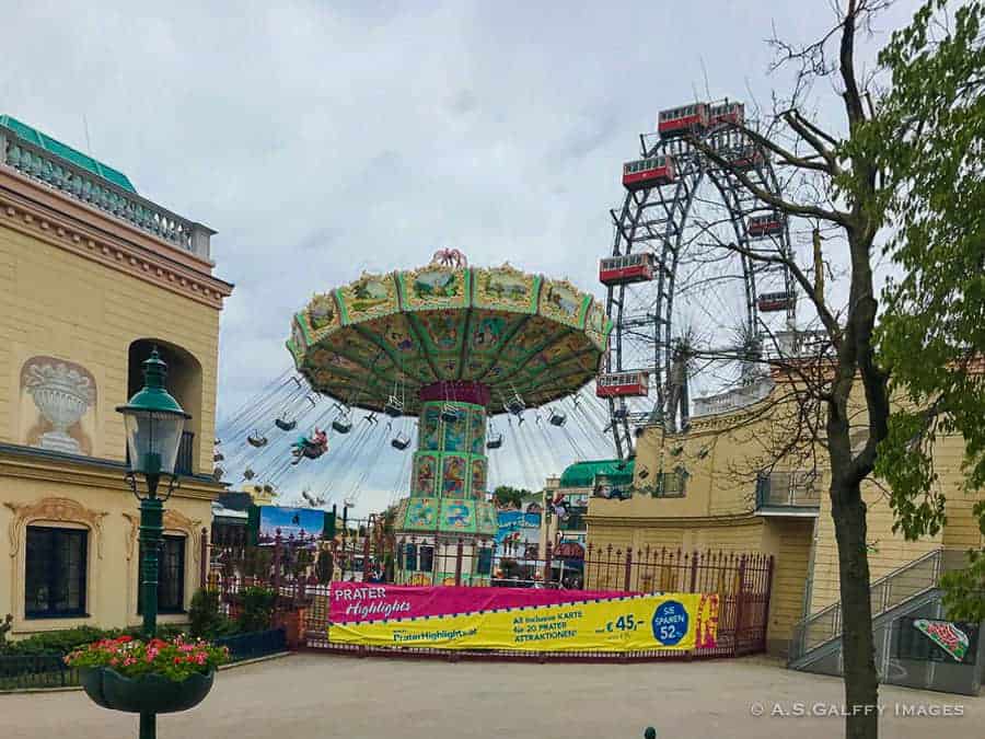 View of the Ferris wheel in Prater - 3 days in Vienna