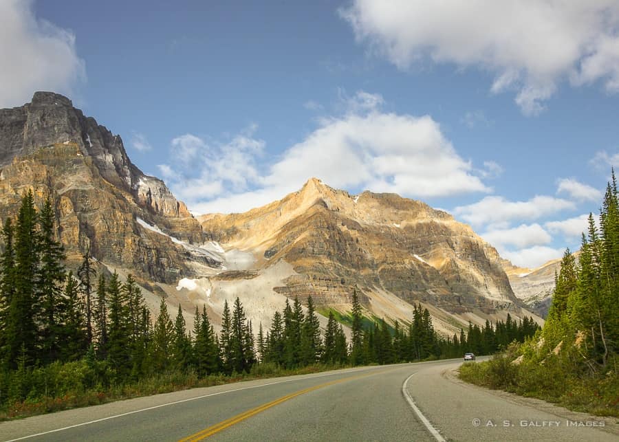 Banff travel guide - driving from the airport