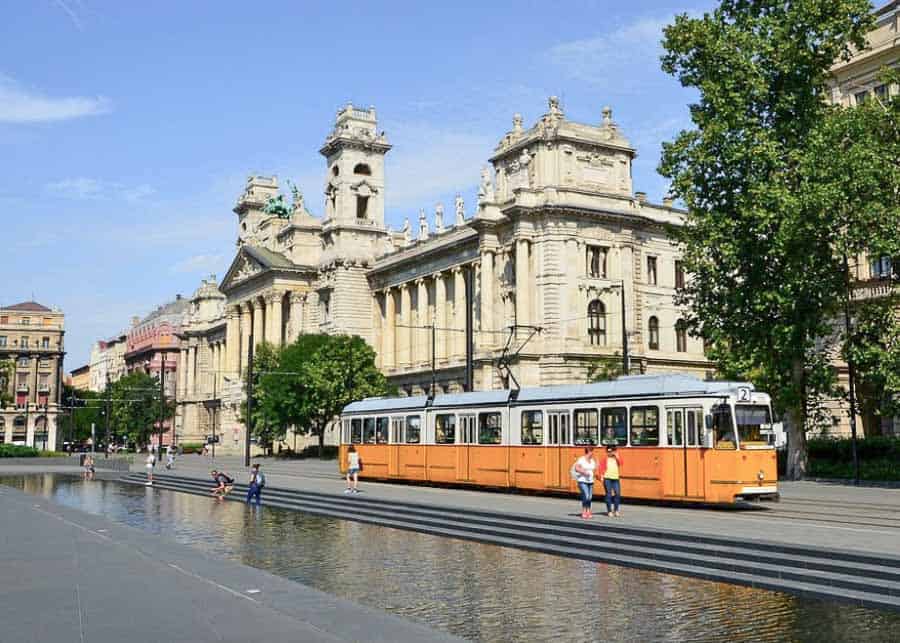 Buda or Pest: public transportation