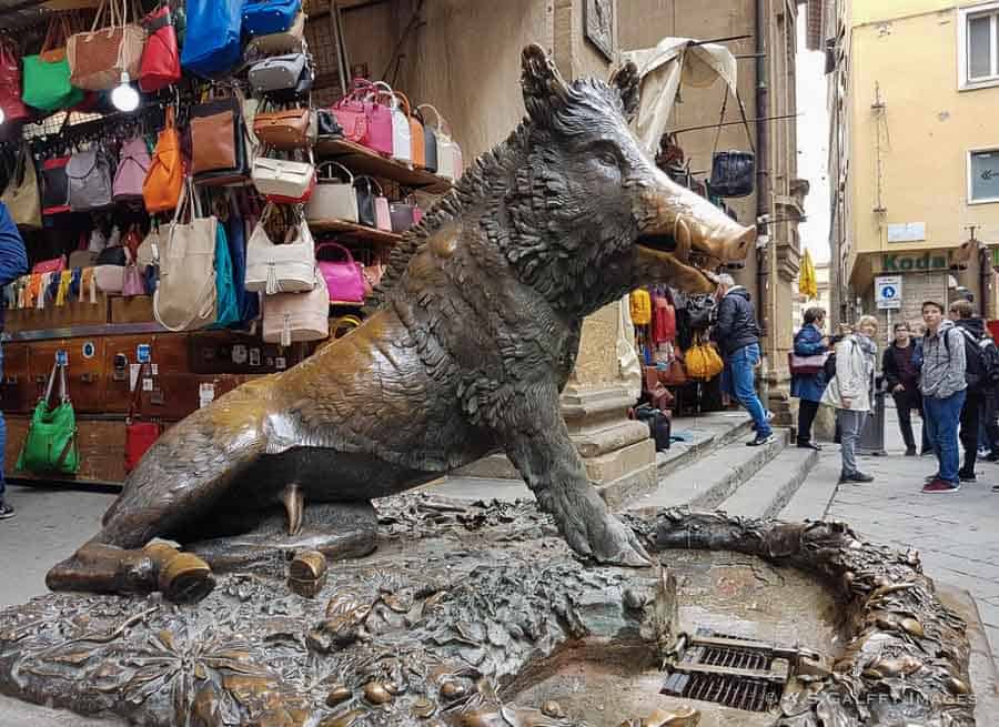 Fontana del Porcellino