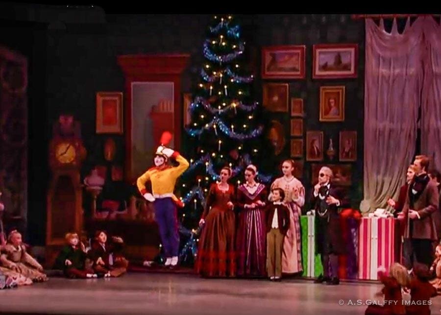 Watching the Nutcracker ballet at the Budapest Opera in winter