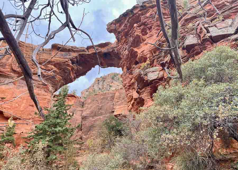 Devil's Bridge hiking Trail in Sedona