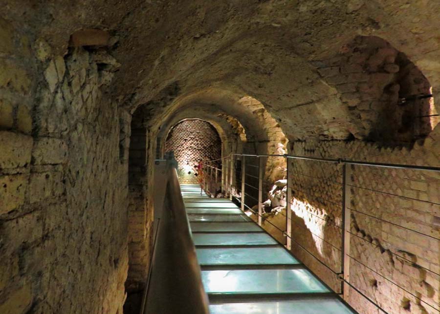 underground archaeological site of Rione Terra