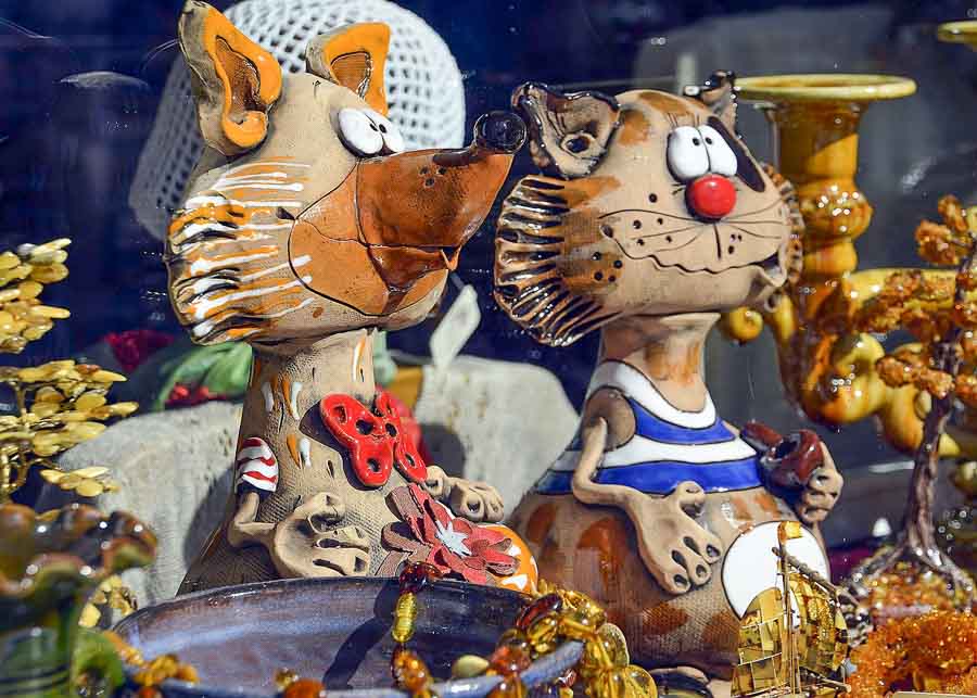 Funky French ceramic figurines