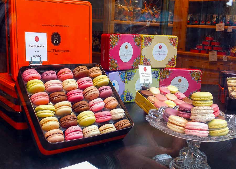 Buying macaroons in Paris