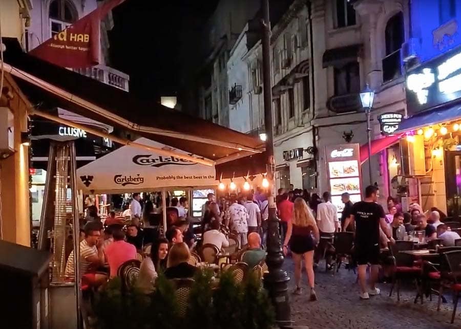 Nightlife in Bucharest Old Town
