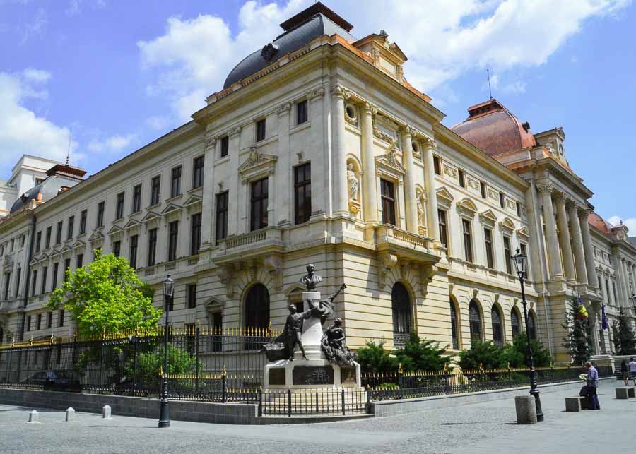 the building of the National Bank in Bucharest