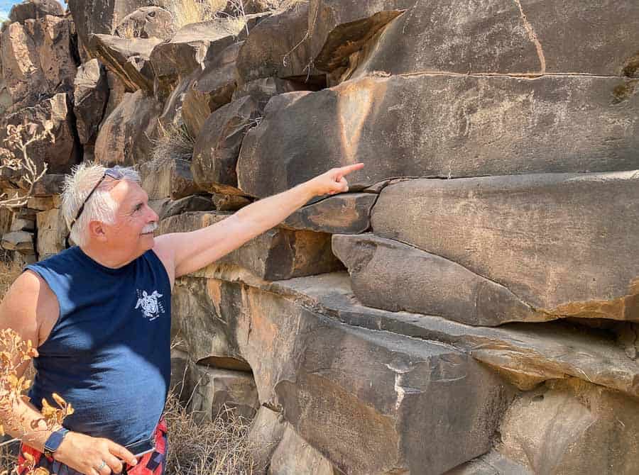 Discovering the Olowalu Petroglyphs