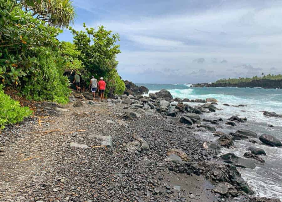 Wai’anapanapa Coastal Trail