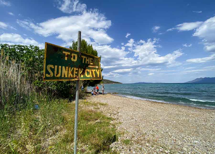 Sign for the Sunken City