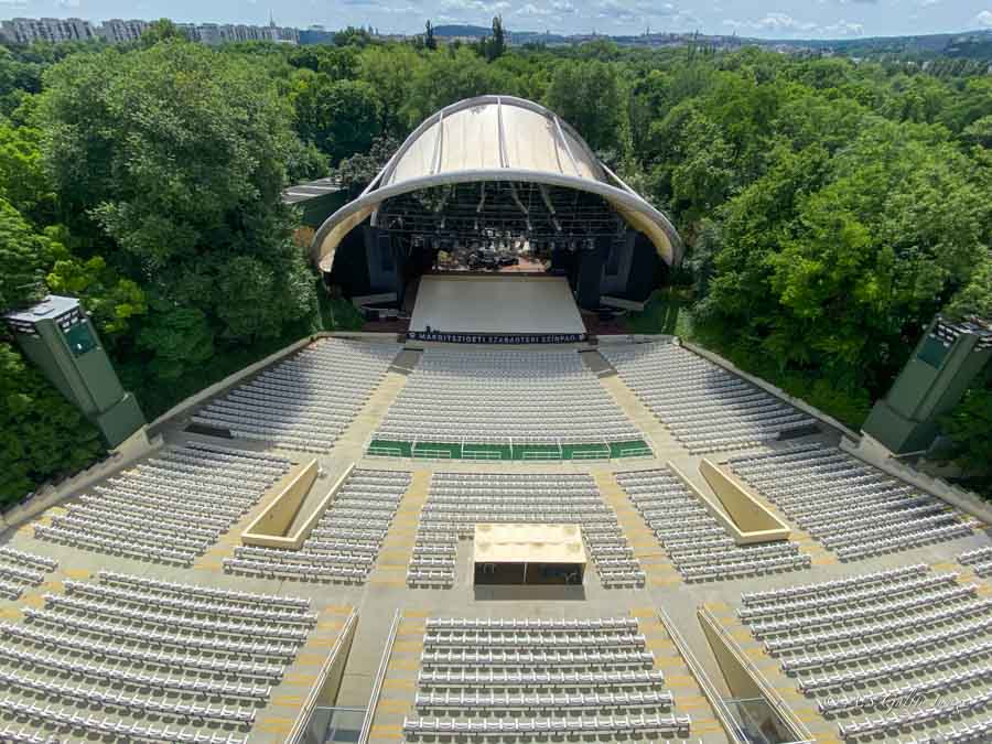Image depicting the open air theater on Margaret Island