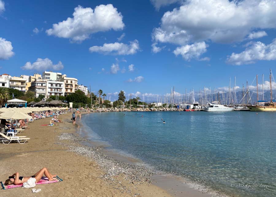 view of the main beach in Agios Nikolaos