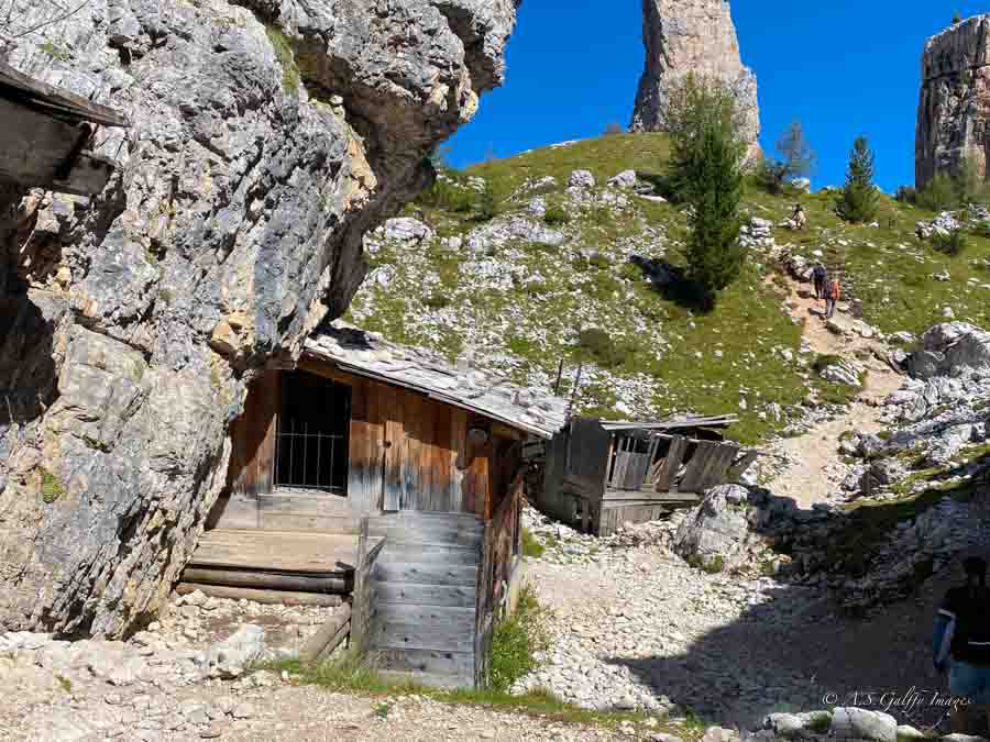 Photo of the WWI bunkers