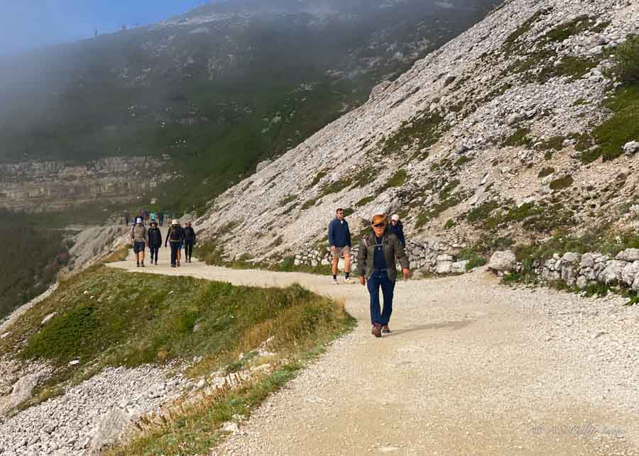 Walking along the Tre Cime trail