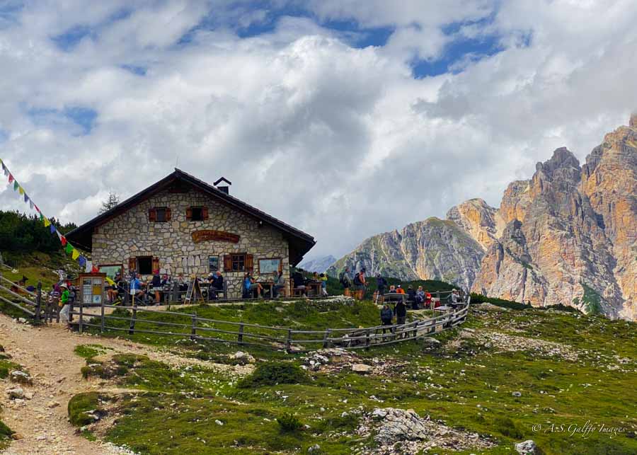 View of Refugio Langalm