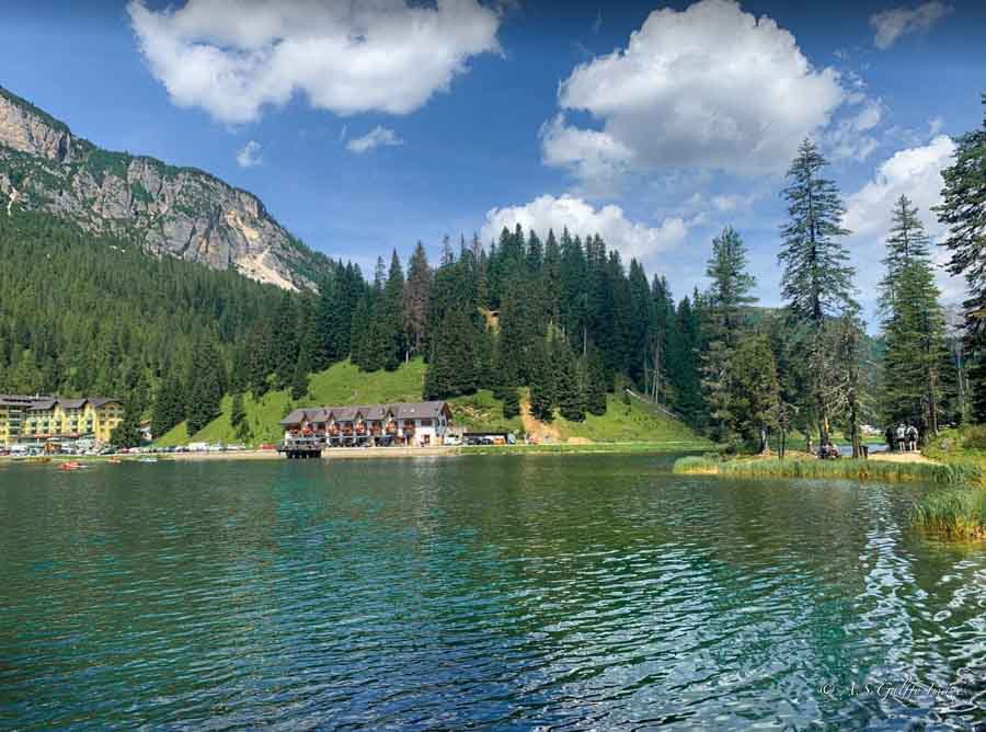 Lake Misurina hike in the Dolomites