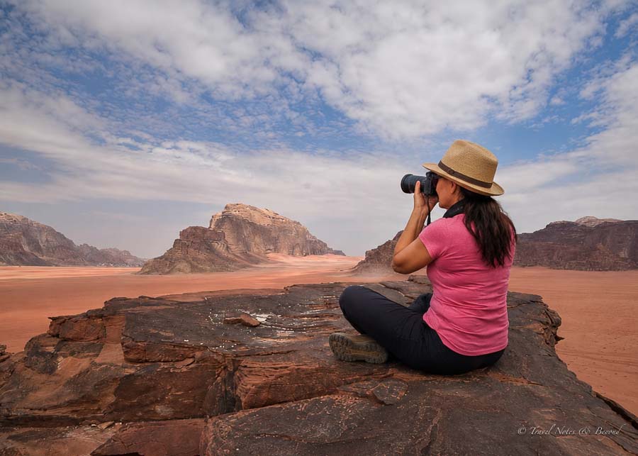 Taking pictures in Wadi Rum
