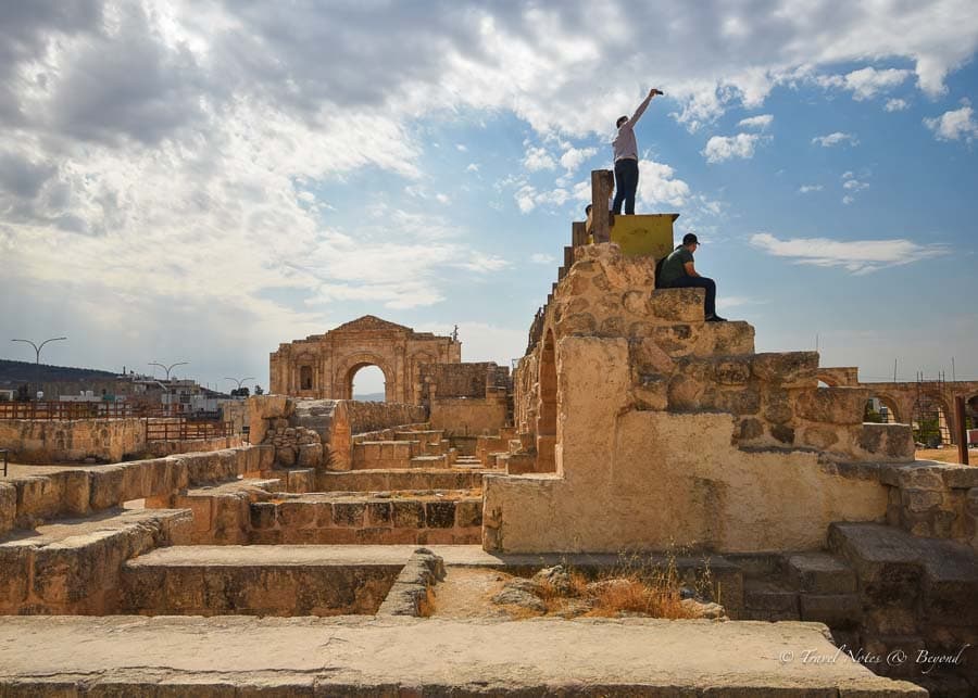 Jerash ruins early in the morning