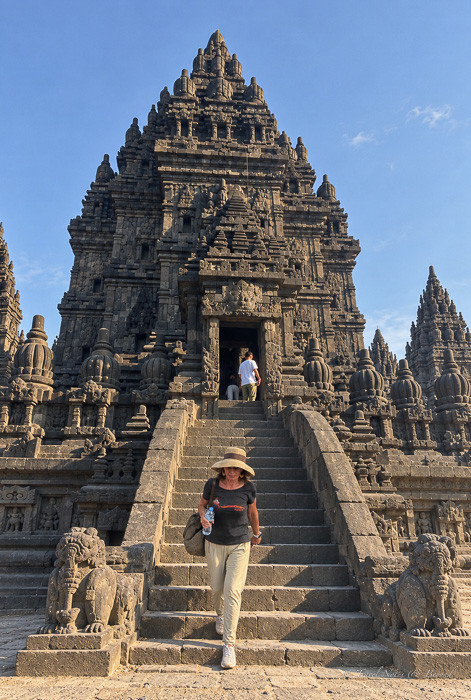 Visiting the prambanan temple in the afternoon